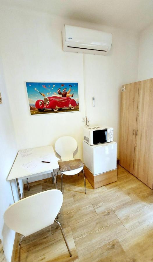 Mp Center Maganszallas Μίσκολτς Εξωτερικό φωτογραφία