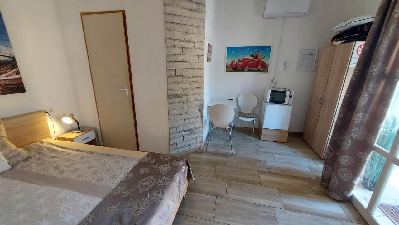 Mp Center Maganszallas Μίσκολτς Εξωτερικό φωτογραφία